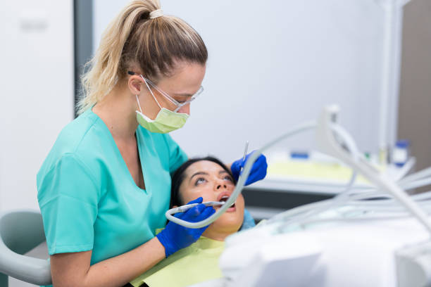 Best Emergency Root Canal Treatment in Bushnell, FL
